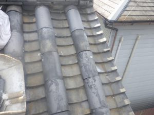 袖瓦の屋根