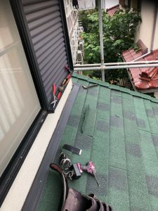 屋根材本体と貫の取り付
