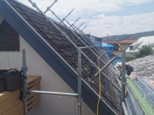 屋根カバー工法の施工前写真