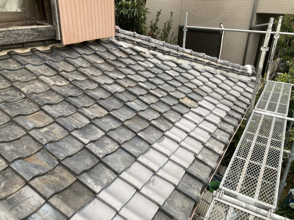 葺き直し工事による雨漏り修理　施工後写真
