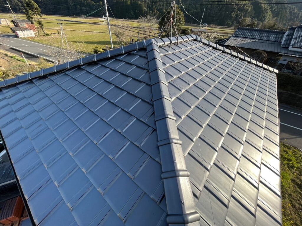 鹿児島県伊佐市の葺き替え工事による雨漏り修理　施工後写真