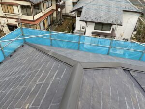 川崎市麻生区にて雨漏り修理による棟板金交換工事施工後