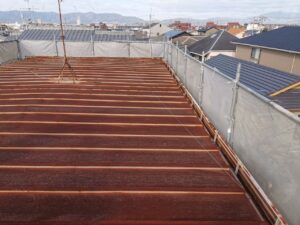 京都市右京区のカバー工法による屋根修理　施工前写真