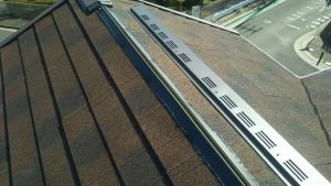 横須賀市のカバー工法による屋根修理　換気棟設置