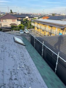 横浜市西区のカバー工法による屋根修理　屋根材新設