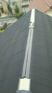 カバー工法による屋根修理　屋根材新設