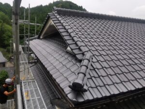 京都市山科区の葺き替え工事による雨漏り修理　施工前写真
