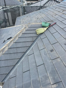さいたま市岩槻区のカバー工法による屋根修理　貫板撤去