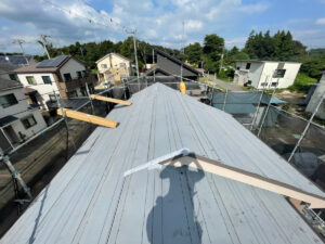 さいたま市浦和区のカバー工法による屋根修理　ルーフィング新設