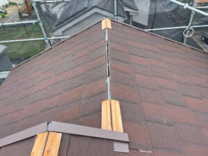 さいたま市浦和区のカバー工法による屋根修理　貫板・棟板金新設