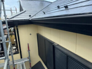 埼玉県北葛飾郡で屋根塗装・棟板金交換工事・雨樋修理　施工後写真