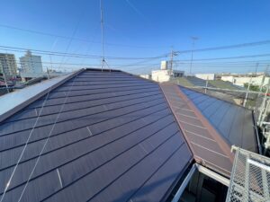 さいたま市浦和区にてカバー工法による屋根修理　完工