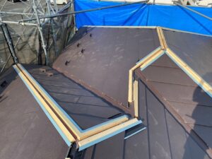 さいたま市岩槻区で屋根の葺き替え工事　貫板新設