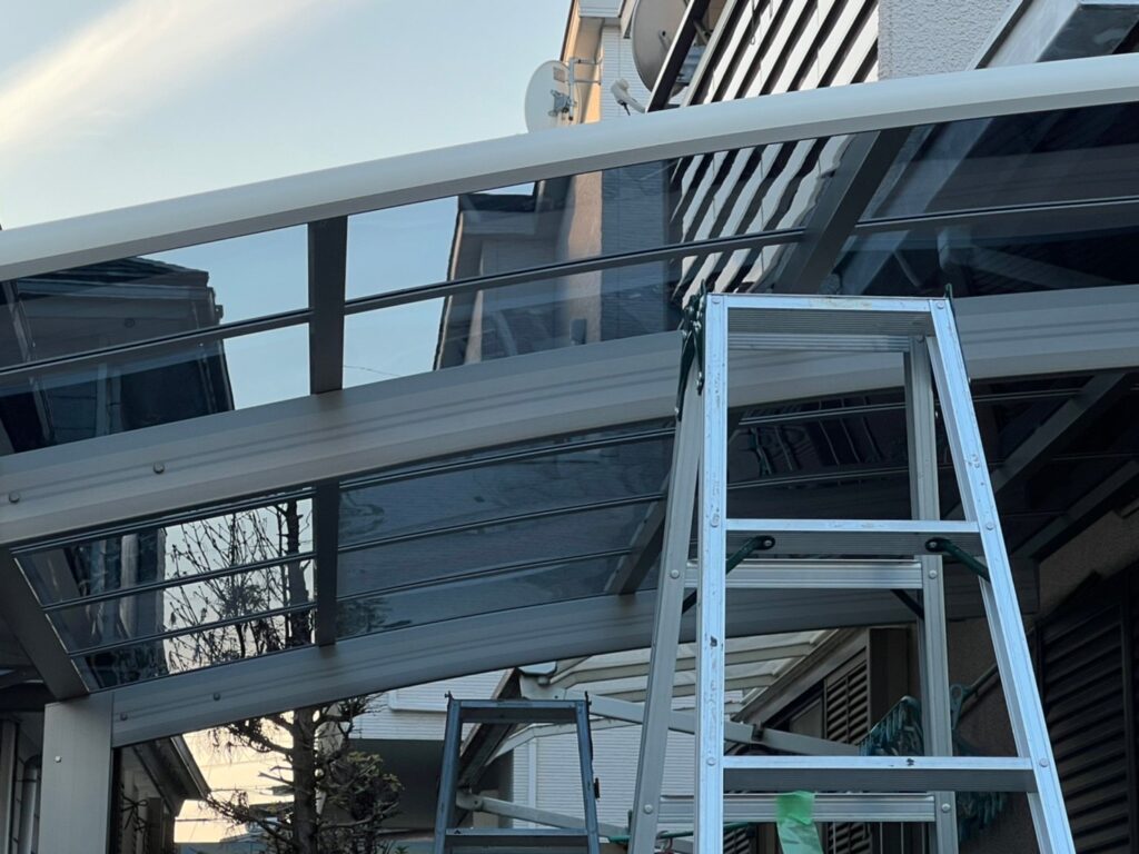 さいたま市緑区でカーポート修理　施工前写真