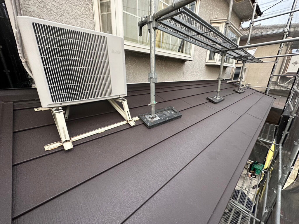 草津市にてカバー工法施工後