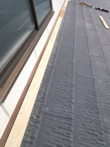 京都市上京区で板金補修による屋根修理　施工の様子