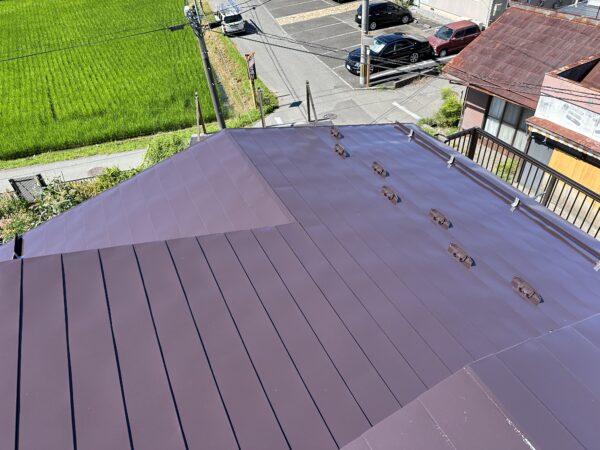 松本市にて屋根塗装施工後