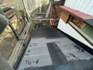 千葉市で葺き替え工事による雨漏り修理　屋根材新設