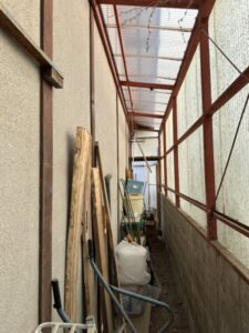 松本市にて外壁塗装、鉄骨塗装施工前