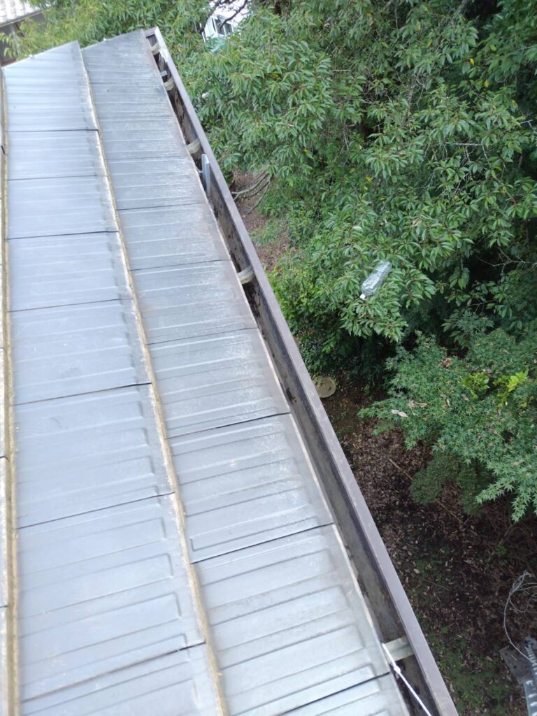 茨城県つくば市にて雨樋清掃後