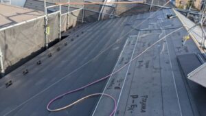 さいたま市南区でカバー工法による屋根修理　屋根材新設
