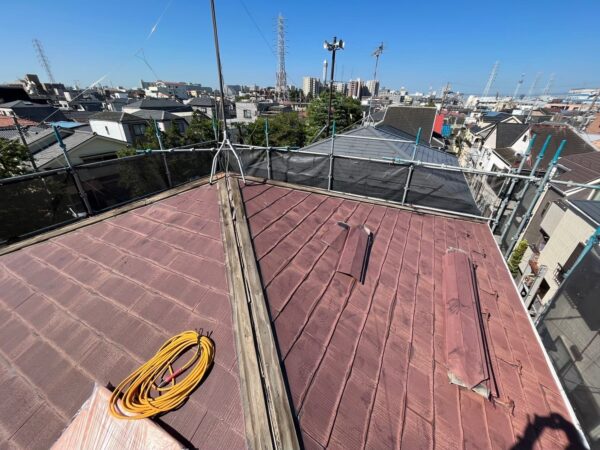 さいたま市緑区でカバー工法による屋根修理　施工前写真