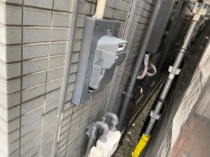 東京都府中市で雨漏り修理　付帯部塗装