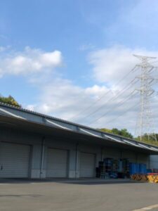 成田市で物流倉庫の雨漏り修理・屋根塗装・外壁塗装　施工後写真