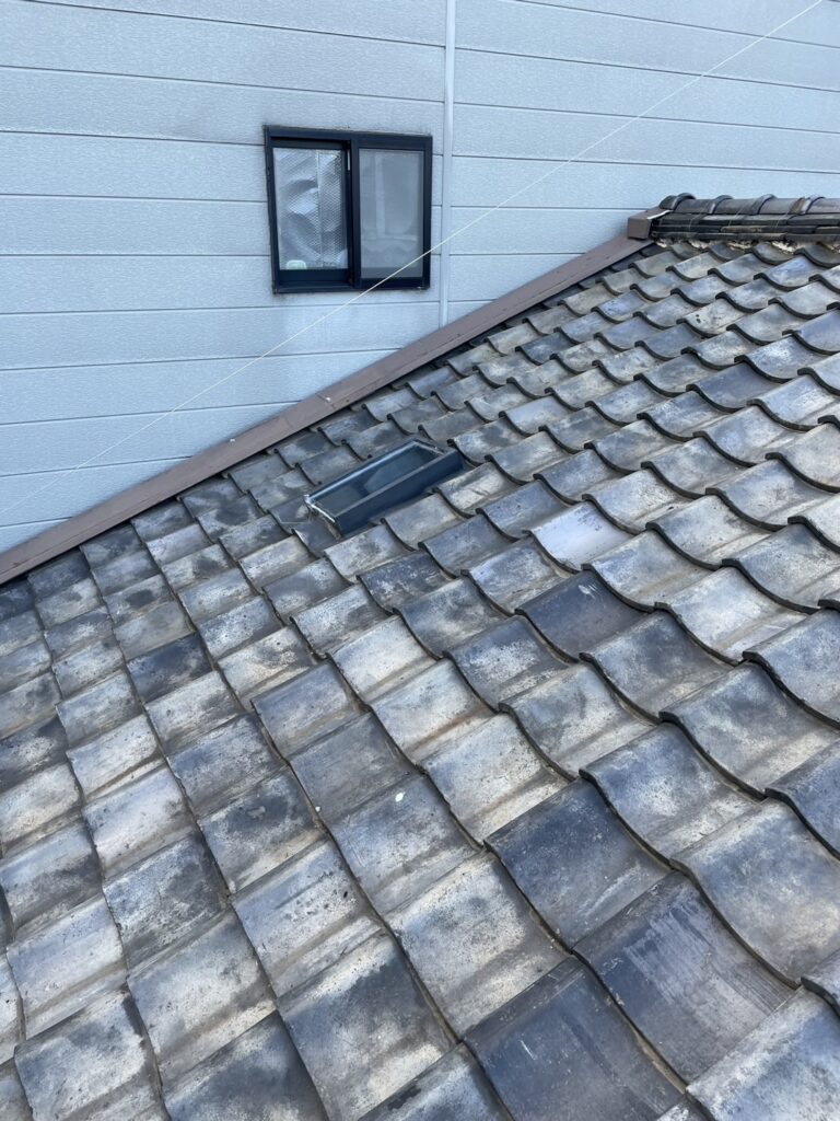 京都市北区にて雨漏り修理〈瓦屋根の部分的な葺き直し工事〉 施工後