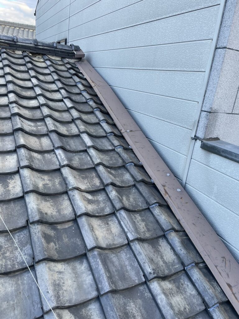 京都市北区にて雨漏り修理〈瓦屋根の部分的な葺き直し工事〉 施工後