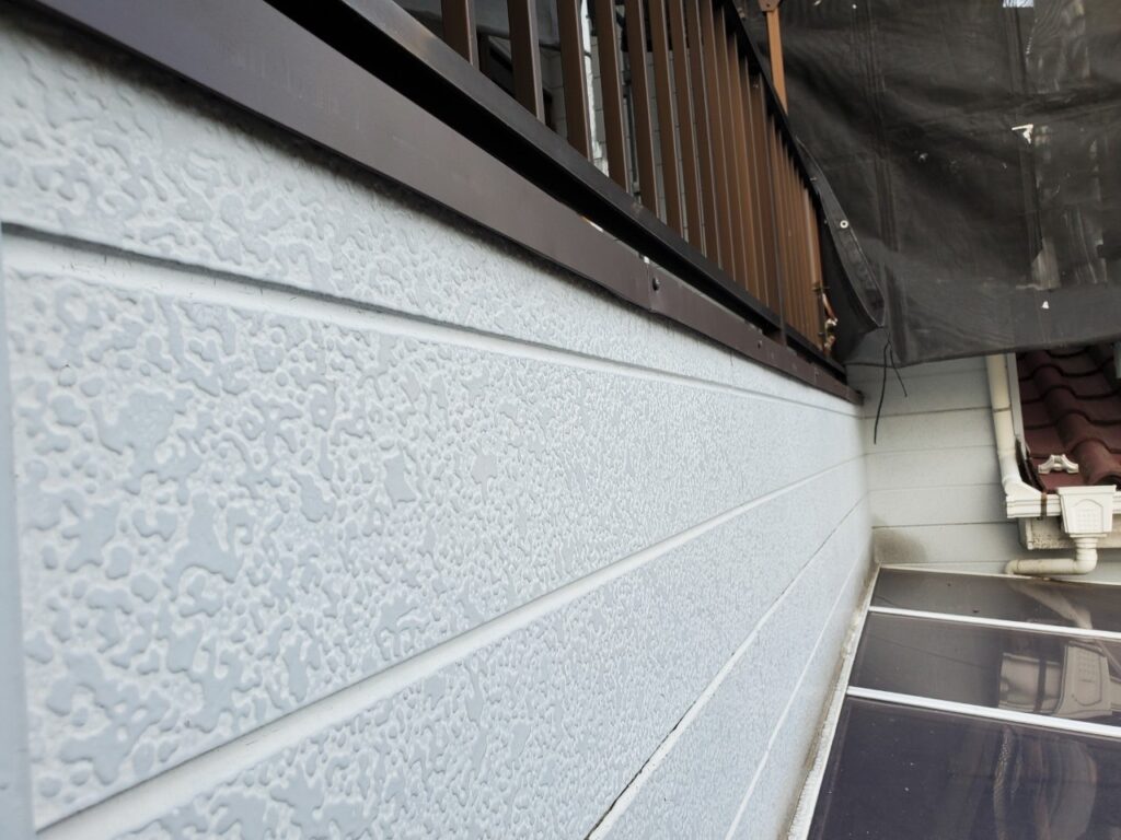 埼玉県さいたま市北区にて雨漏り修理〈ベランダ笠木のコーキング劣化〉 施工後