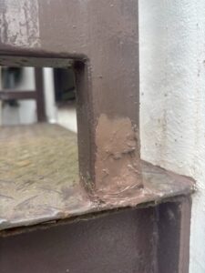 雨漏り修理 階段部 シール処理後