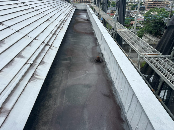 甲斐市にて雨漏り修理〈アパートの雨漏り・屋上防水工事〉 施工後