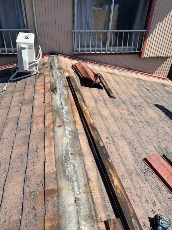 名古屋市にて雨漏り修理〈軒天の雨漏り・屋根の葺き替え工事〉 施工後
